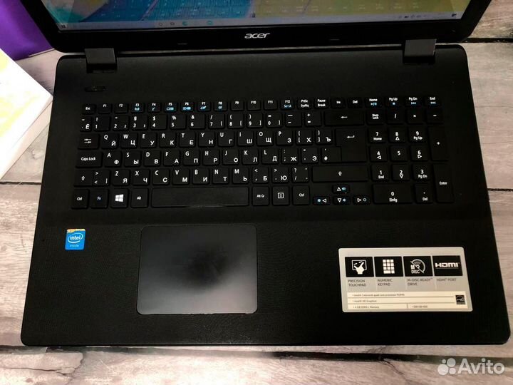 Ноутбук Acer для бизнеса 17.3