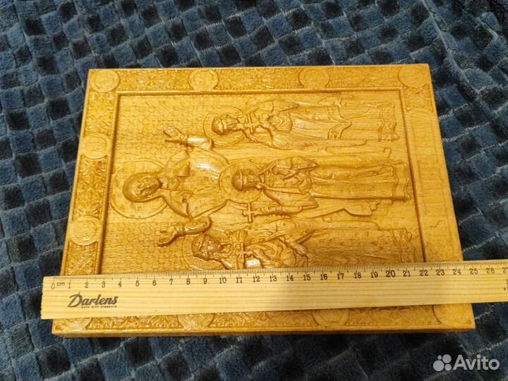 Икона из дерева