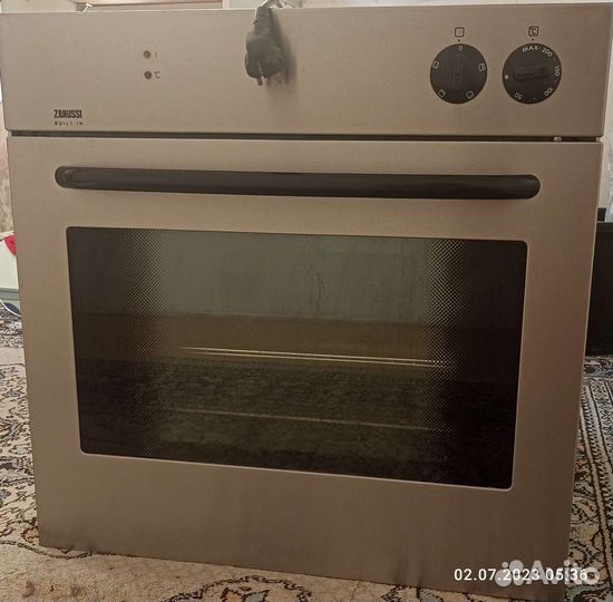 Духовой шкаф