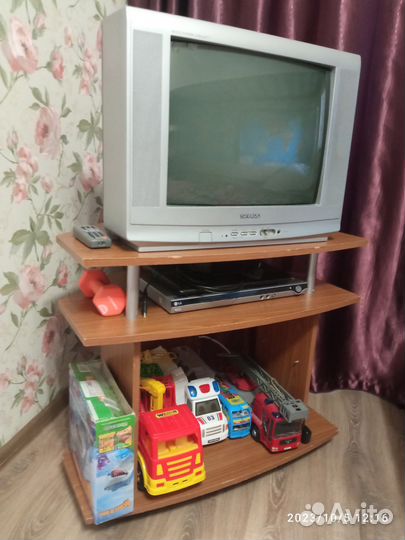 Телевизор рабочий