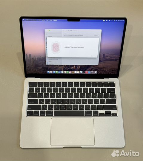 Ноутбук Macbook Air 13 M2 (Новый, 15 циклов, 100%)