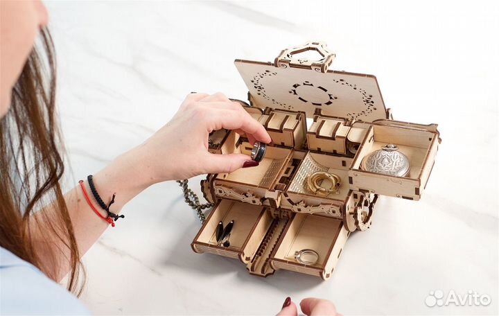 Деревянный конструктор ugears Антикварная Шкатулка