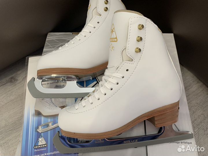 Новые коньки Jackson Elle р. 12,5 С, 1 С/В, 1,5 С