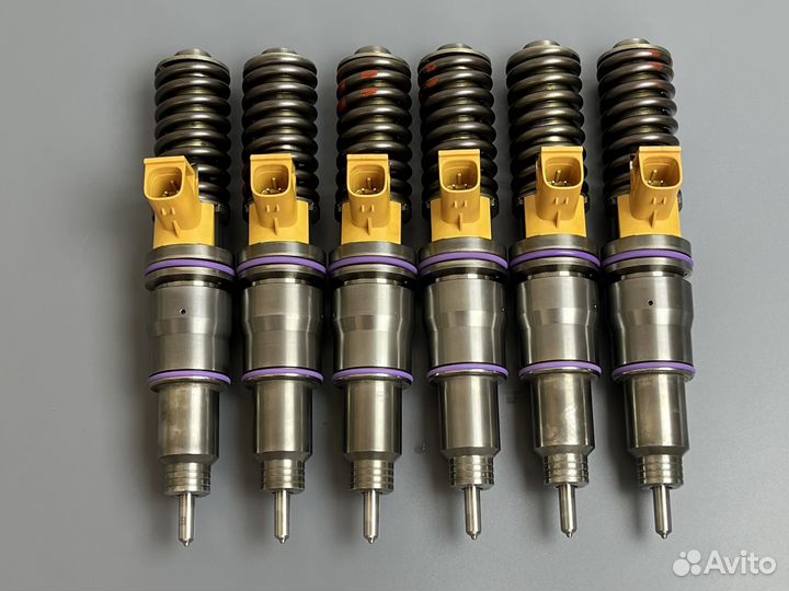 Насос-форсунки Renault DXI11 7400276948