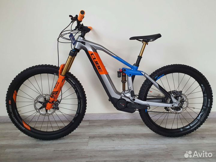 Cube stereo hybrid 160 HPC actionteam (2020)