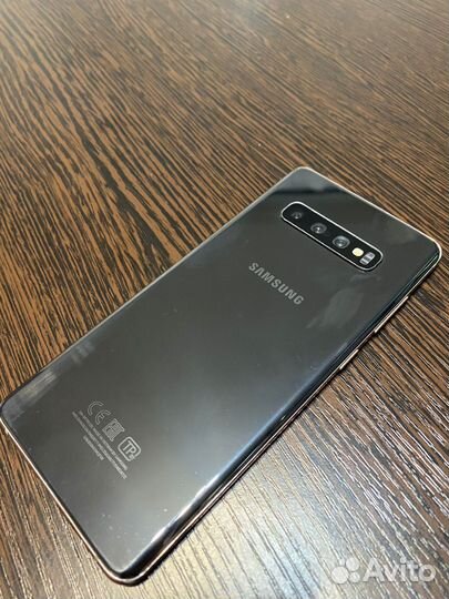 Samsung Galaxy S10+, 8/128 ГБ