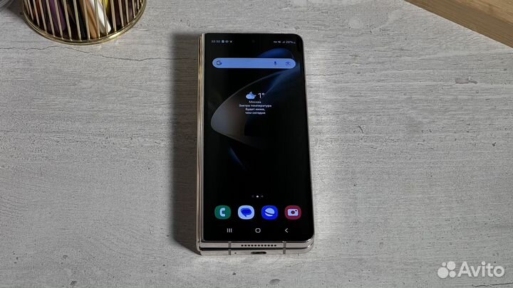 Samsung Galaxy Z Fold4, 12/256 ГБ