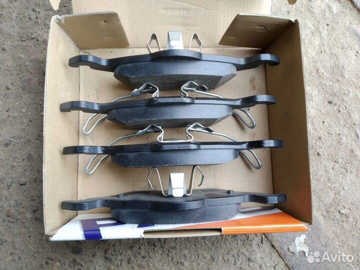 Тормозные колодки ford