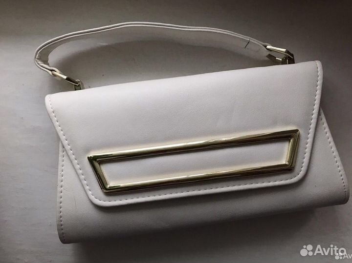 Клатч белый