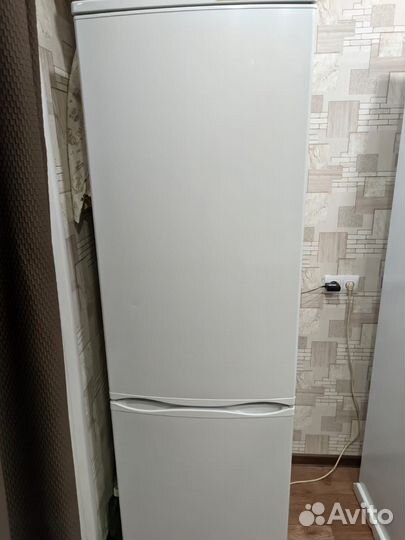 Холодильник