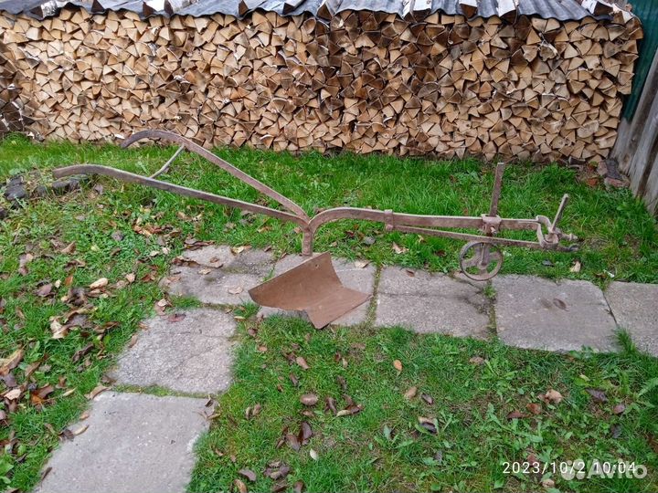 Конный плуг