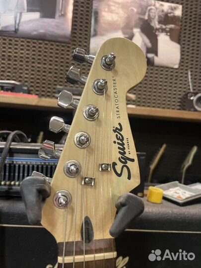 Электрогитара fender squier stratocaster