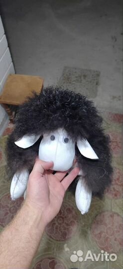 Барашек подушка из натуральной овчины