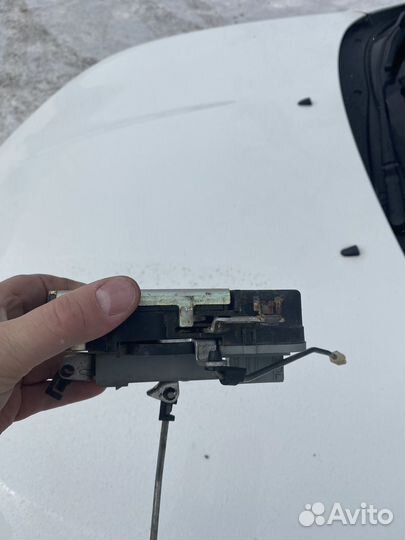 Замок передней правой двери Гранта,Калина,Датсун