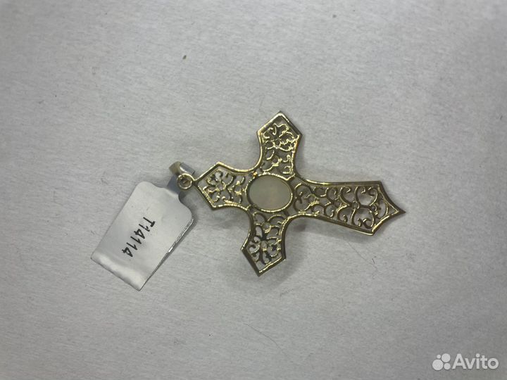 Крест серебрянный с опалом и топазом