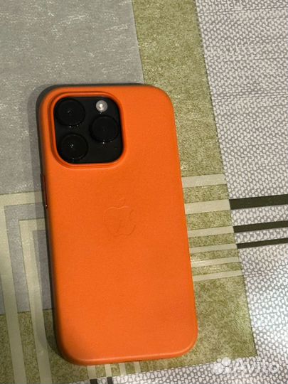 Чехол на iPhone 14 pro противоударный