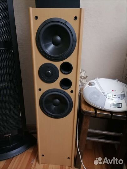 Акустика стерео фирмы mbquart