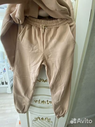 Костюм спортивный