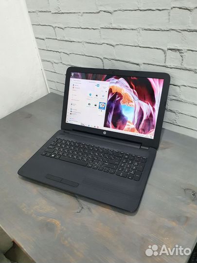 Ноутбук 8GB/256GB HP 15-ac071ur 15.6