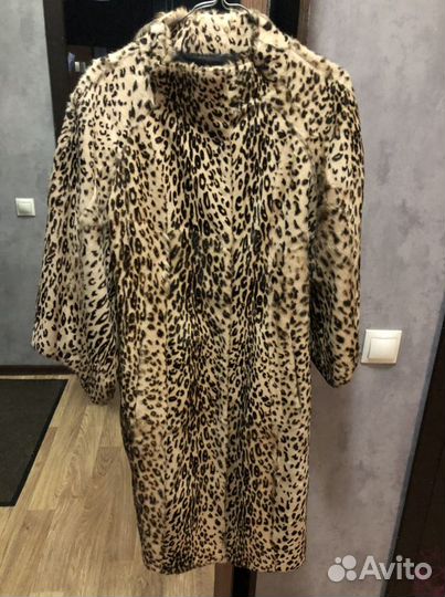 Меховое пальто