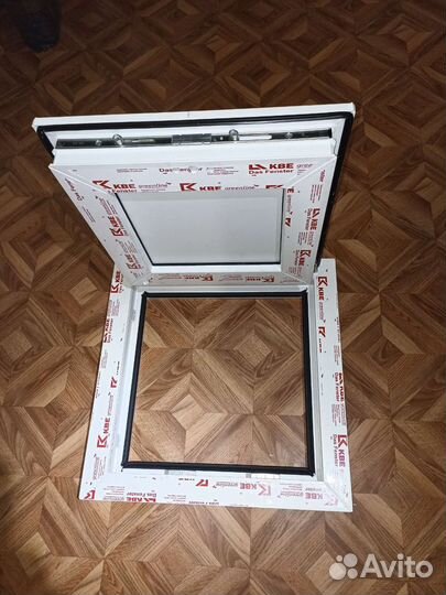 Пластиковое окно новое 450*450 мм