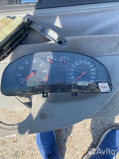 Приборная панель VW passat b5