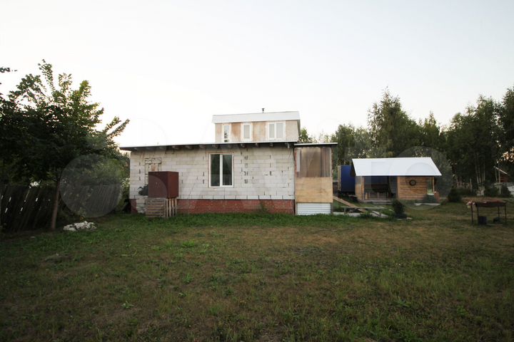 Дом 111 м² на участке 10 сот.