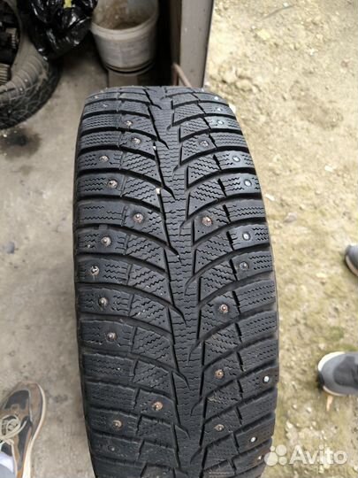 Laufenn LZ22 205/60 R16