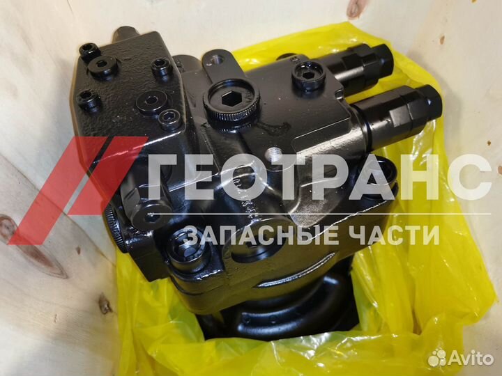 Мотор поворота башни экскаватора New Holland E215B