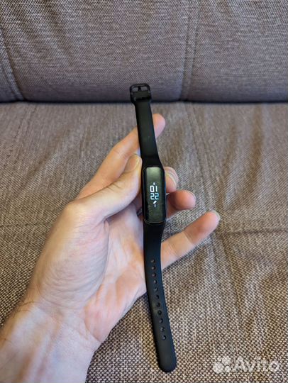 Фитнес браслет Samsung fit e