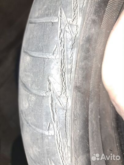 Bridgestone Luft RV 225/55 R18 98V