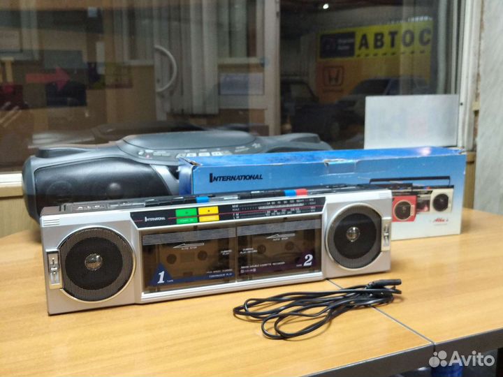 Магнитола двухкассетная International AK-21