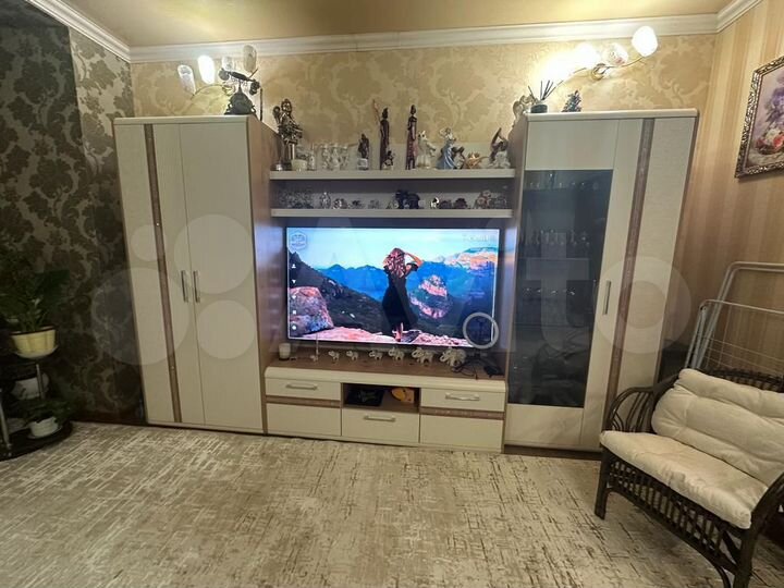 2-к. квартира, 61 м², 4/9 эт.