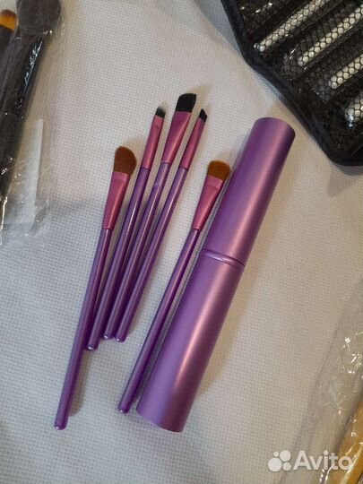 Новый набор кистей для макияжа