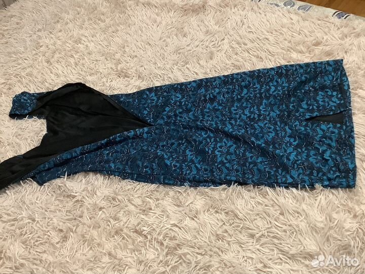 Нарядное женское платье 42 44