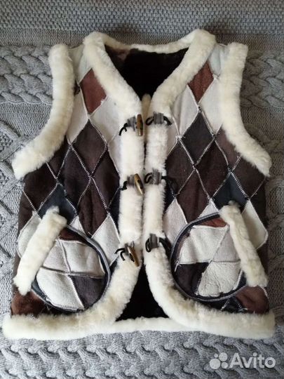 Жилетка для мальчика из овчины