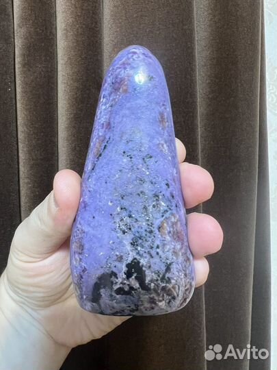 Чароит образец