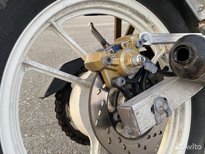 Suzuki RG 250