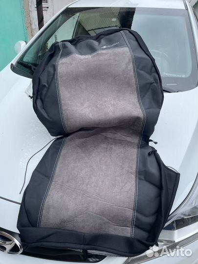 Чехлы на авто skoda,новые