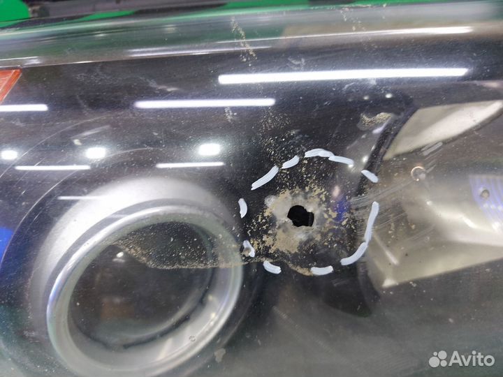 Фара правая Toyota Land Cruiser 200 рестайлинг