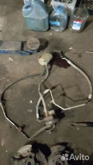 Бачок гур, трубки renault logan 1 1.6