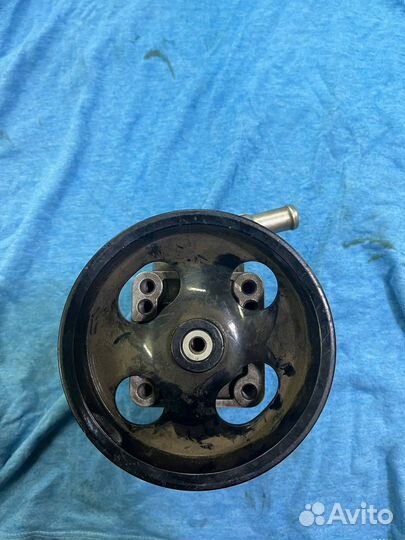 Насос гур Nissan