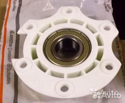 Ступица с подшипником стиральной машины Ariston
