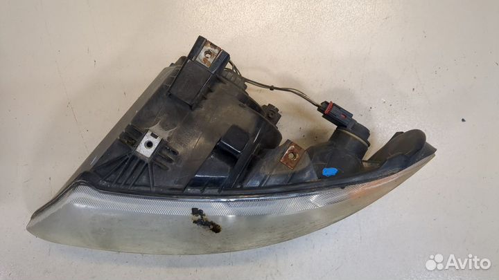 Фара (передняя) левая Dodge Caravan, 2006