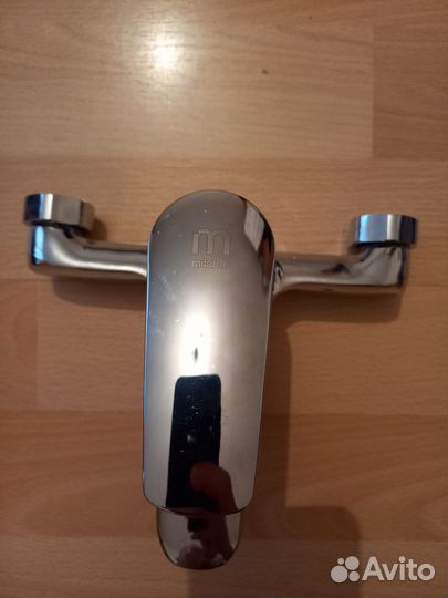 Смеситель для ванны