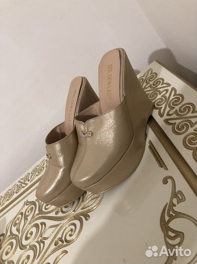 Тапочки на платформе