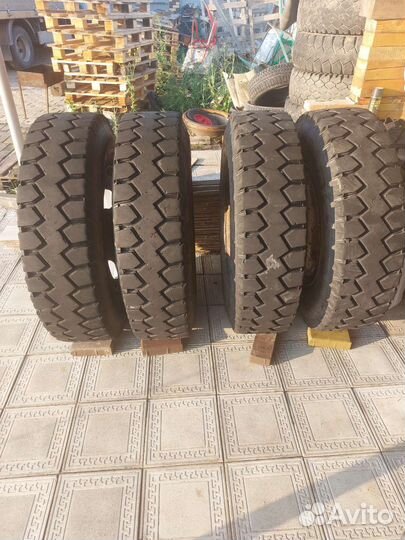 Колеса с дисками на камаз 10r20