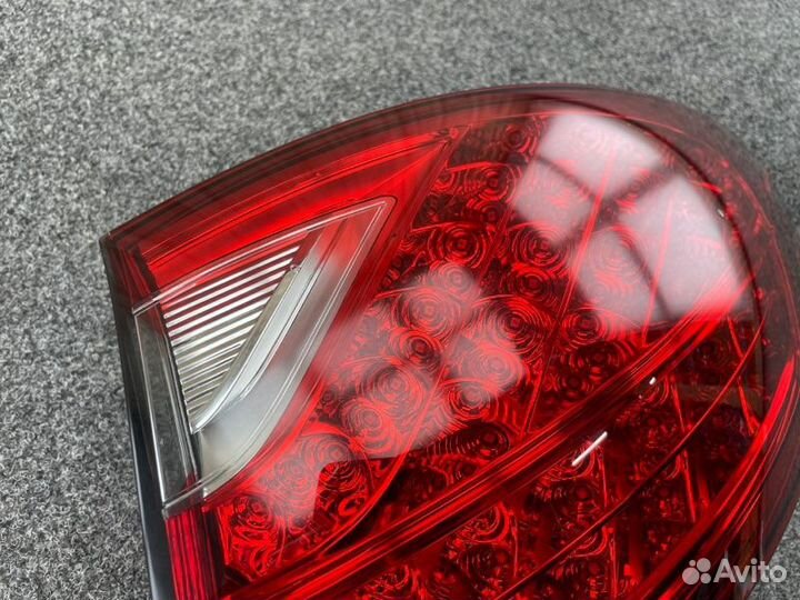 Стоп-сигнал правый Porsche Cayenne 958