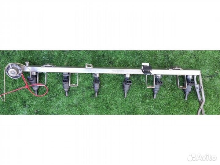 Топливная рампа Bmw 5 E39 2.5 2000