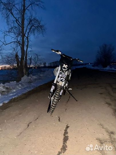 Питбайк 125 кубов